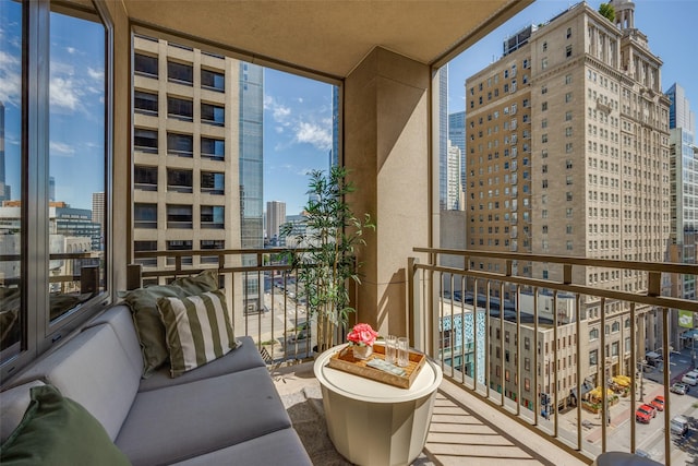 1200 Main St Unit 809, Dallas, TX 75202 - balcony with a view of city