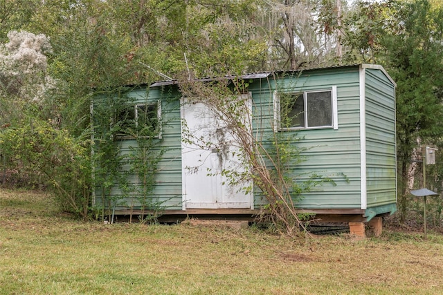 321 Evangeline Dr, Elm Grove, LA 71051 - view of outbuilding featuring an outdoor structure