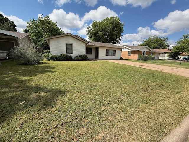 2325 S 40th St, Abilene, TX 79605 - single story home featuring driveway