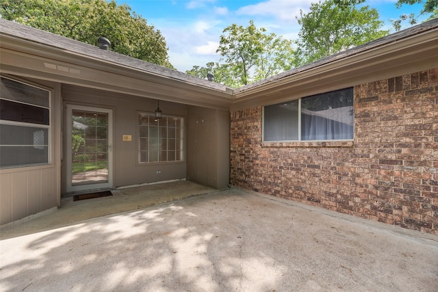 2508 Oak Manor Ct, Arlington, TX 76012 - view of patio