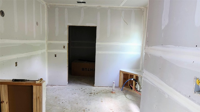 2705 12th St, Fort Worth, TX 76111 - view of unfurnished room