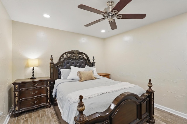 205 Davis Rd, Combine, TX 75159 - bedroom with wood finished floors, baseboards, recessed lighting, and ceiling fan
