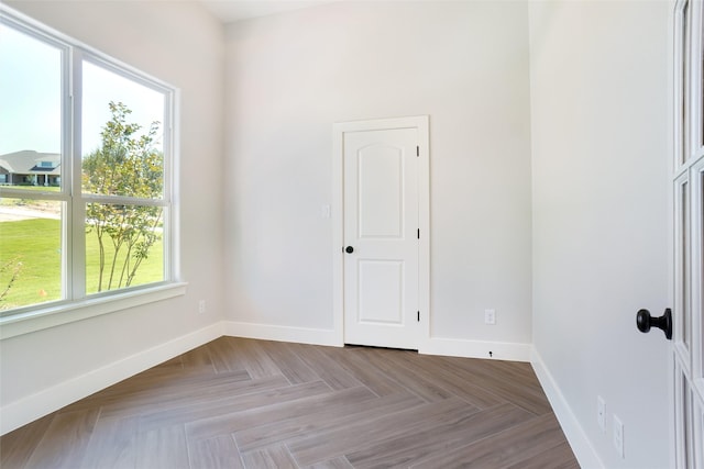 316 Falcon Ct, Springtown, TX 76082 - unfurnished room featuring baseboards