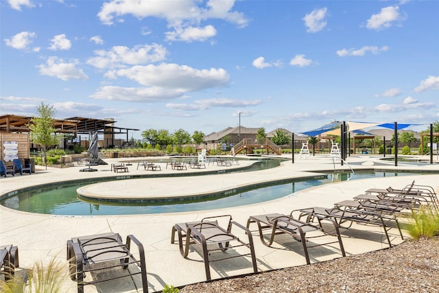 7709 Lindheimer Ln, Mckinney, TX 75071 - community pool with a patio