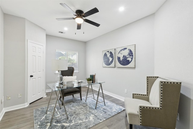 home office featuring a ceiling fan, wood finished floors, baseboards, and recessed lighting