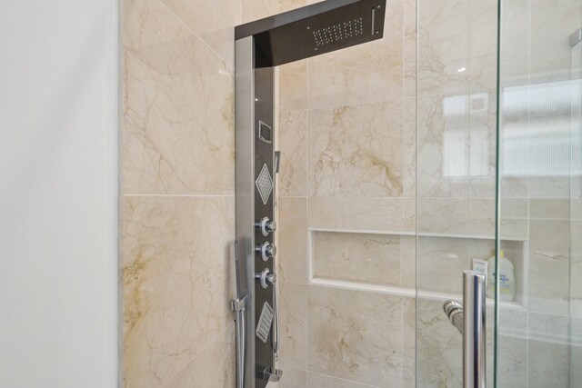 4516 Mockingbird Ln, University Park, TX 75205 - detailed view of a tile shower
