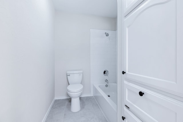 609 W Windsor Dr, Denton, TX 76207 - bathroom with toilet, tile patterned floors, shower / washtub combination, and baseboards