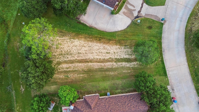 3034 Preston Club Dr, Sherman, TX 75092