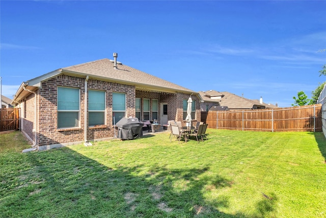 7225 Tesoro Trl, Fort Worth, TX 76131 - back of property featuring brick siding