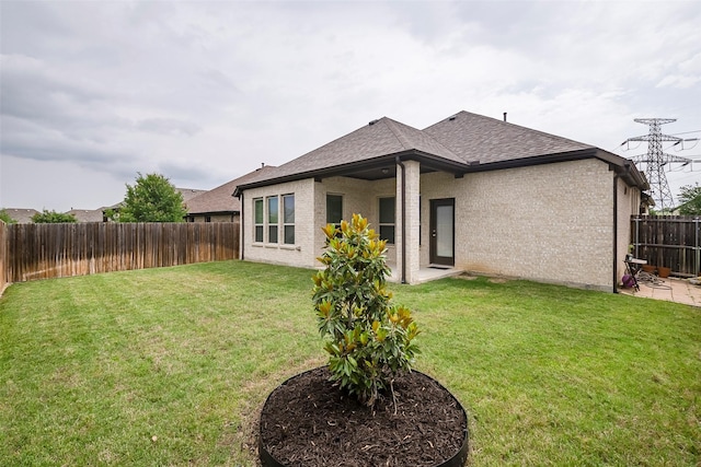 15429 Pioneer Bluff Trl, Fort Worth, TX 76262 - back of house featuring a shingled roof