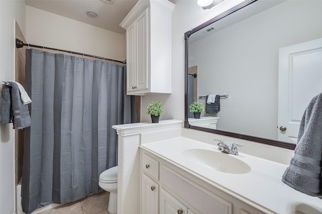 15429 Pioneer Bluff Trl, Fort Worth, TX 76262 - bathroom featuring toilet, tile patterned floors, vanity, and shower / tub combo with curtain