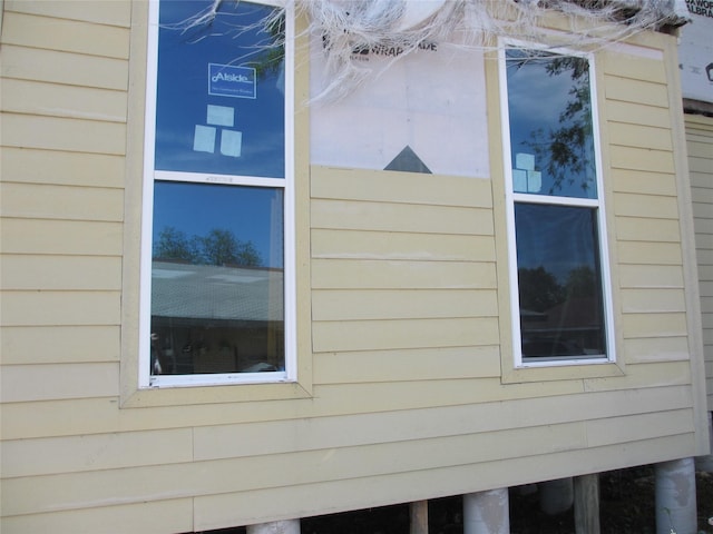 211 N Pleasant St, Hillsboro, TX 76645 - view of home's exterior