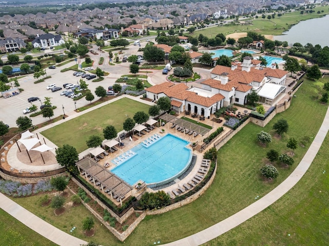 4508 English Maple Dr, Arlington, TX 76005 - aerial view of a pool area and a large body of water