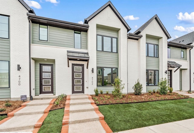 4702 Smokey Quartz Ln, Arlington, TX 76005 - townhome / multi-family property with brick siding