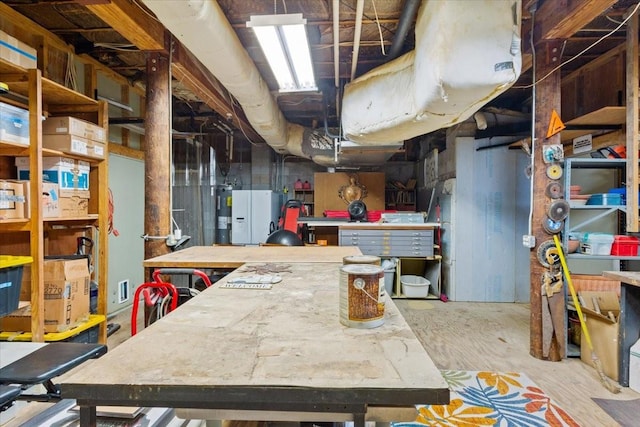 3020 N 43rd St, Waco, TX 76710 - unfinished below grade area featuring a workshop area