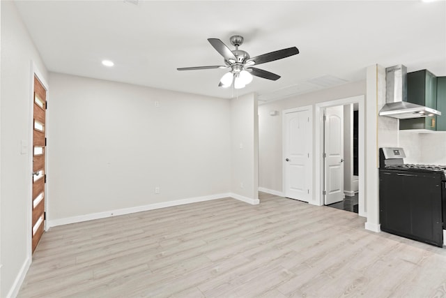 5101 Penrod Ct, River Oaks, TX 76114 - unfurnished living room with a ceiling fan, light wood-type flooring, baseboards, and recessed lighting