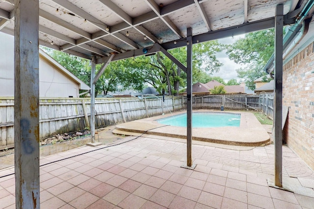 1523 Allen Dr, Cedar Hill, TX 75104 - view of pool featuring a patio area and a fenced backyard