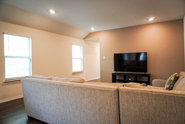 3128 Bettin Dr, Mesquite, TX 75126 - living area featuring baseboards, dark wood-style floors, recessed lighting, and lofted ceiling