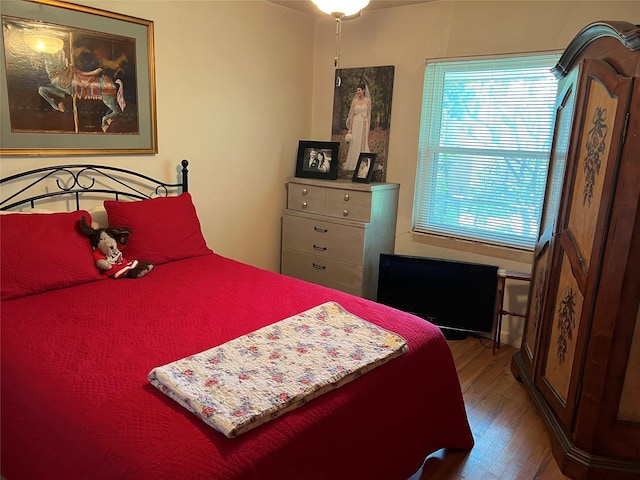 1224 Bellaire Dr, Grapevine, TX 76051 - bedroom with wood finished floors