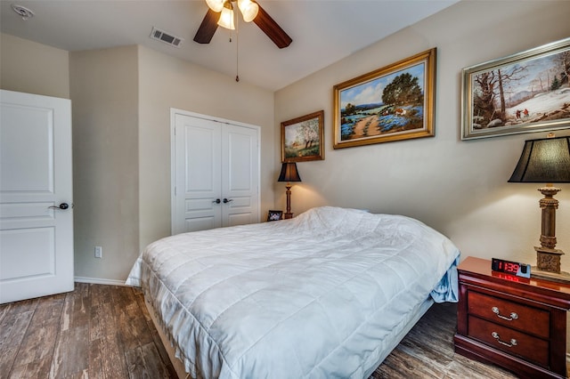 1628 Overwood Dr, Frisco, TX 75036 - bedroom featuring a closet, wood finished floors, baseboards, and a ceiling fan