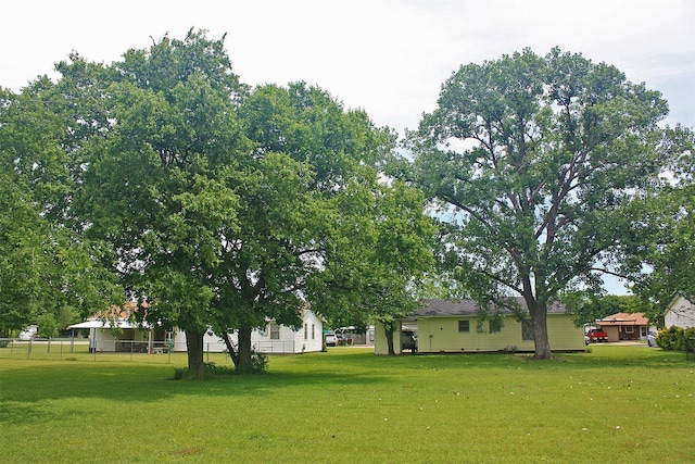 205 N Texas St, Whitney, TX 76692 - view of yard