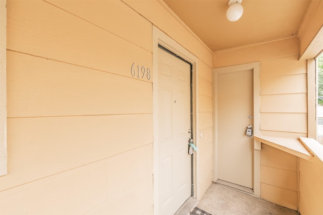 6188 Vega Dr, Fort Worth, TX 76133 - view of exterior entry