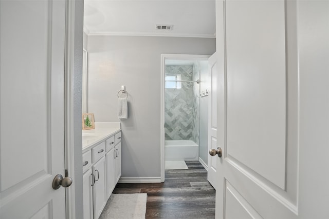 1844 Sweet Gum Dr, Anna, TX 75409 - full bath featuring crown molding, vanity, wood finished floors, shower / bathtub combination, and baseboards