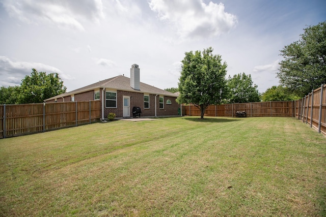 1300 Shelby Ct, Wylie, TX 75098 - view of yard with a patio