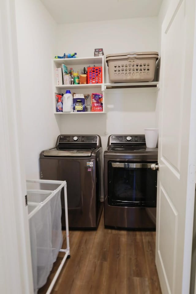 1129 Cropout Way, Fort Worth, TX 76052 - clothes washing area with washing machine and clothes dryer and wood finished floors