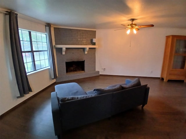 3304 Gorton Rd, Shreveport, LA 71119 - living area featuring ceiling fan and a fireplace