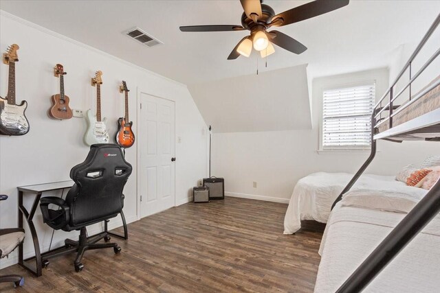 807 Berger Rd, West, TX 76691 - bedroom featuring wood finished floors, baseboards, lofted ceiling, and a ceiling fan