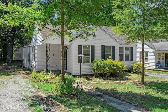 view of side of home