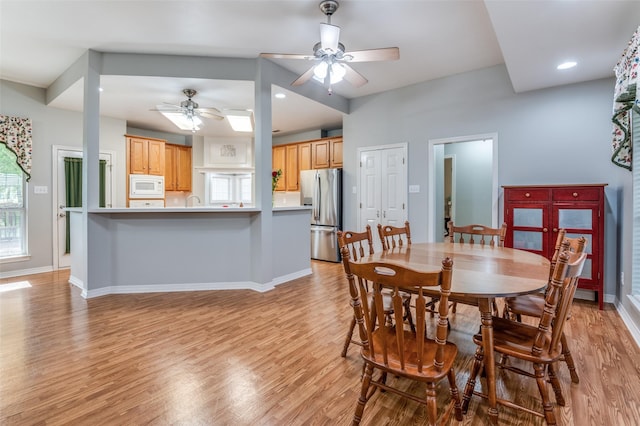 1811 Ashford Ln, Midlothian, TX 76065 - dining room with light wood-style flooring, a ceiling fan, baseboards, and recessed lighting