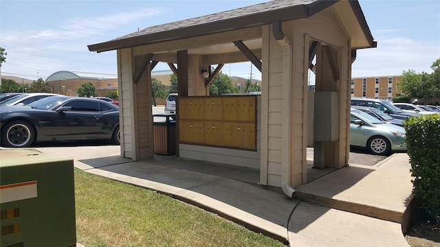 218 N Texas Blvd, Denton, TX 76201 - uncovered parking lot with mail area