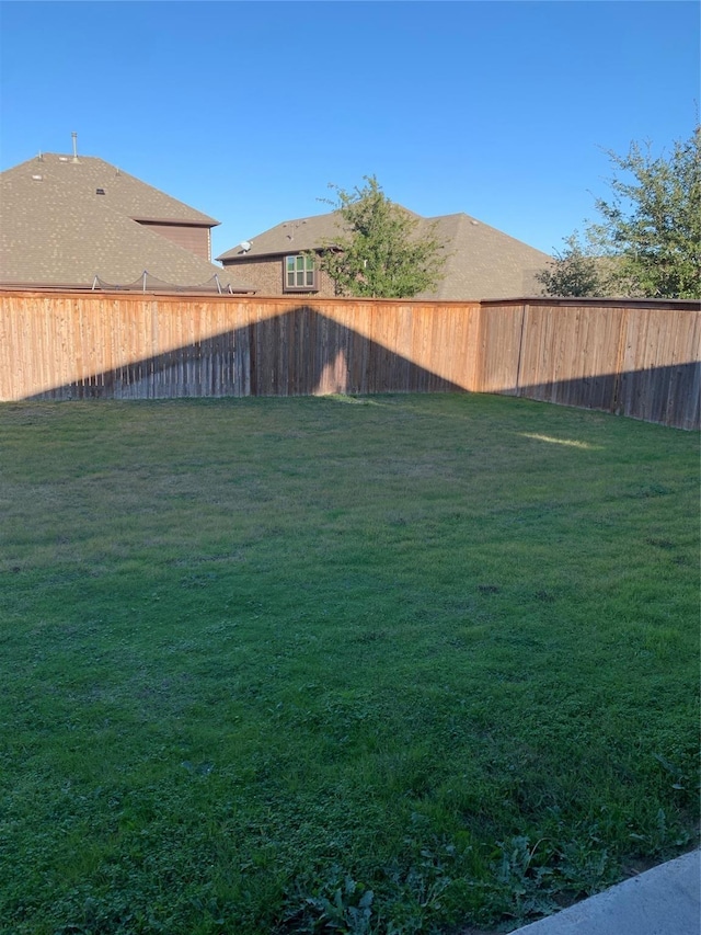 1609 Emerald Tree Pl, Aubrey, TX 76227 - view of yard