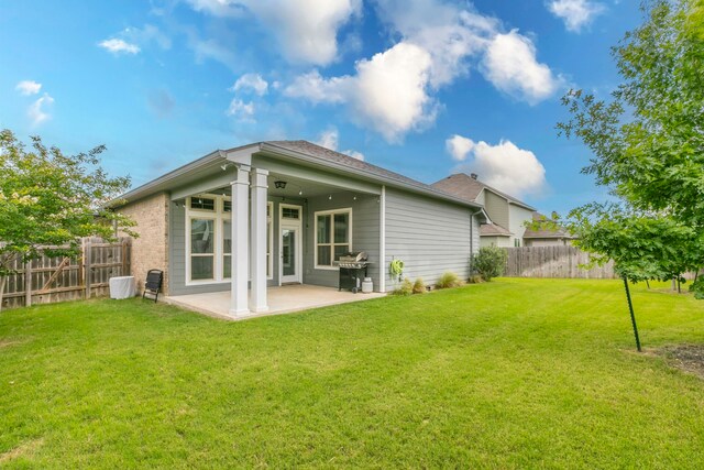 3101 Gilchrist Dr, Waco, TX 76655 - rear view of house with a patio area
