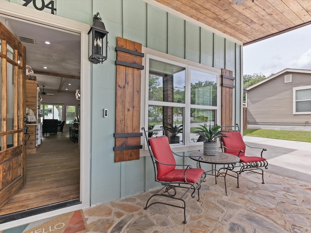 904 S Brazos St, Weatherford, TX 76086 - view of covered porch