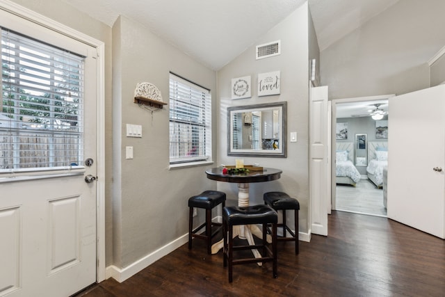400 Crooked Ln, Mesquite, TX 75149 - doorway featuring lofted ceiling, wood finished floors, a ceiling fan, plenty of natural light, and baseboards