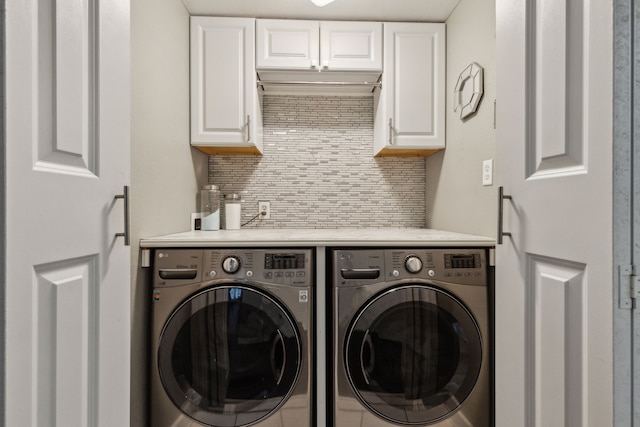 400 Crooked Ln, Mesquite, TX 75149 - laundry room featuring washing machine and clothes dryer