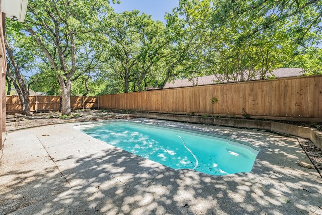 2815 Perkins Rd, Arlington, TX 76016 - view of pool featuring a fenced backyard and a patio