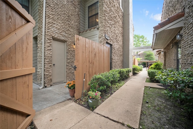 895 Dublin Dr Unit D, Richardson, TX 75080 - view of home's exterior