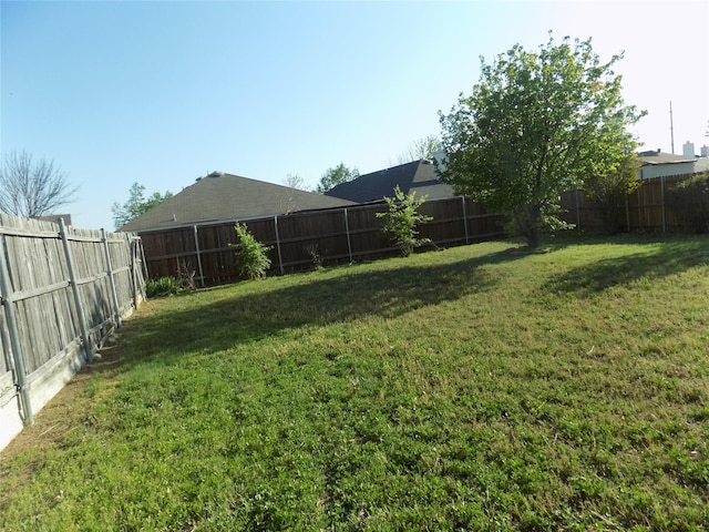 6400 Stone Lake Dr, Fort Worth, TX 76179 - view of yard