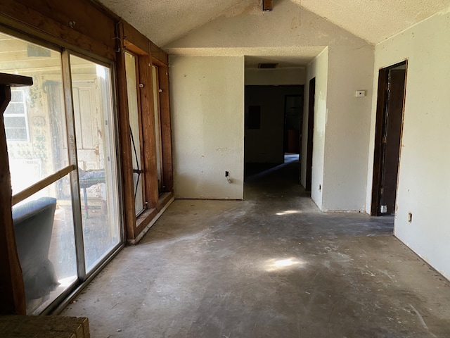 501 S Clay St, Henrietta, TX 76365 - hallway with vaulted ceiling