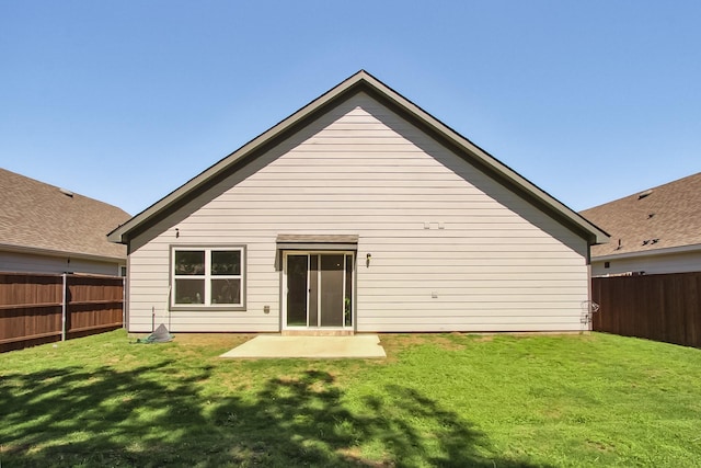 115 Rock Creek Ln, Terrell, TX 75160 - rear view of property with a patio area