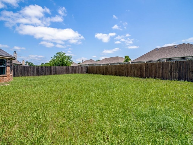 313 W Alene Dr, Mabank, TX 75147 - view of yard