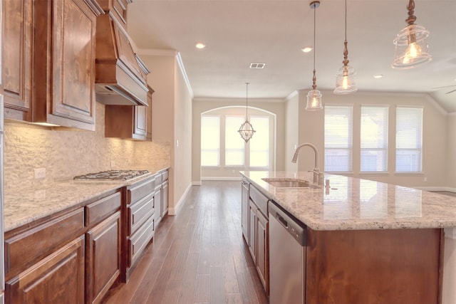 1306 Prato Ave, Mclendon Chisholm, TX 75032 - kitchen with a sink, stainless steel appliances, crown molding, backsplash, and baseboards