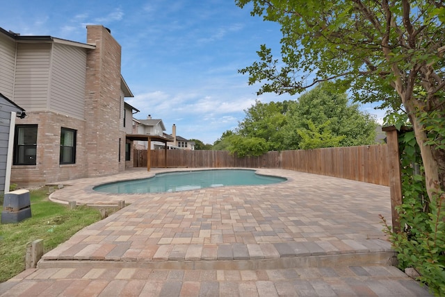 2200 Bantry Ln, Arlington, TX 76002 - view of swimming pool featuring a fenced backyard and a patio