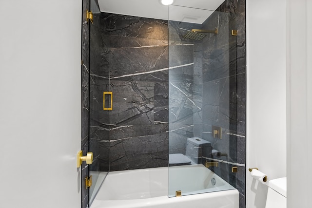 9415 Hill View Dr, Dallas, TX 75231 - full bath featuring toilet and washtub / shower combination