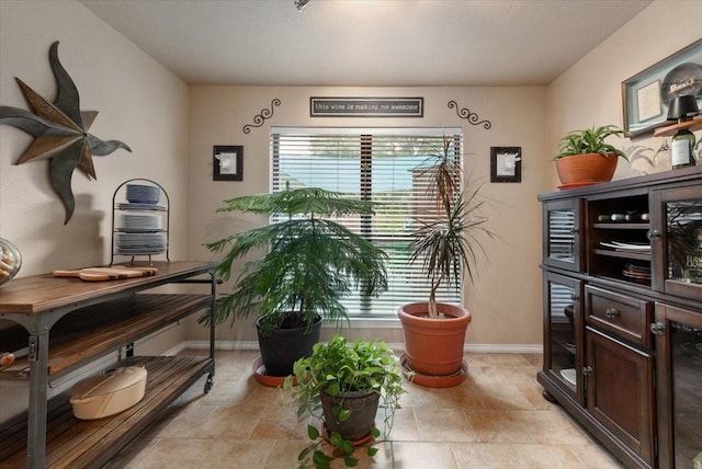 10013 Stoneleigh Dr, Benbrook, TX 76126 - living area with plenty of natural light and baseboards