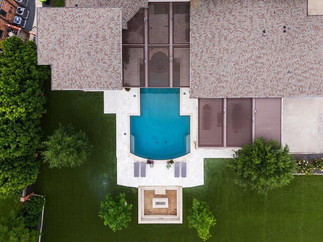 bird's eye view of a pool
